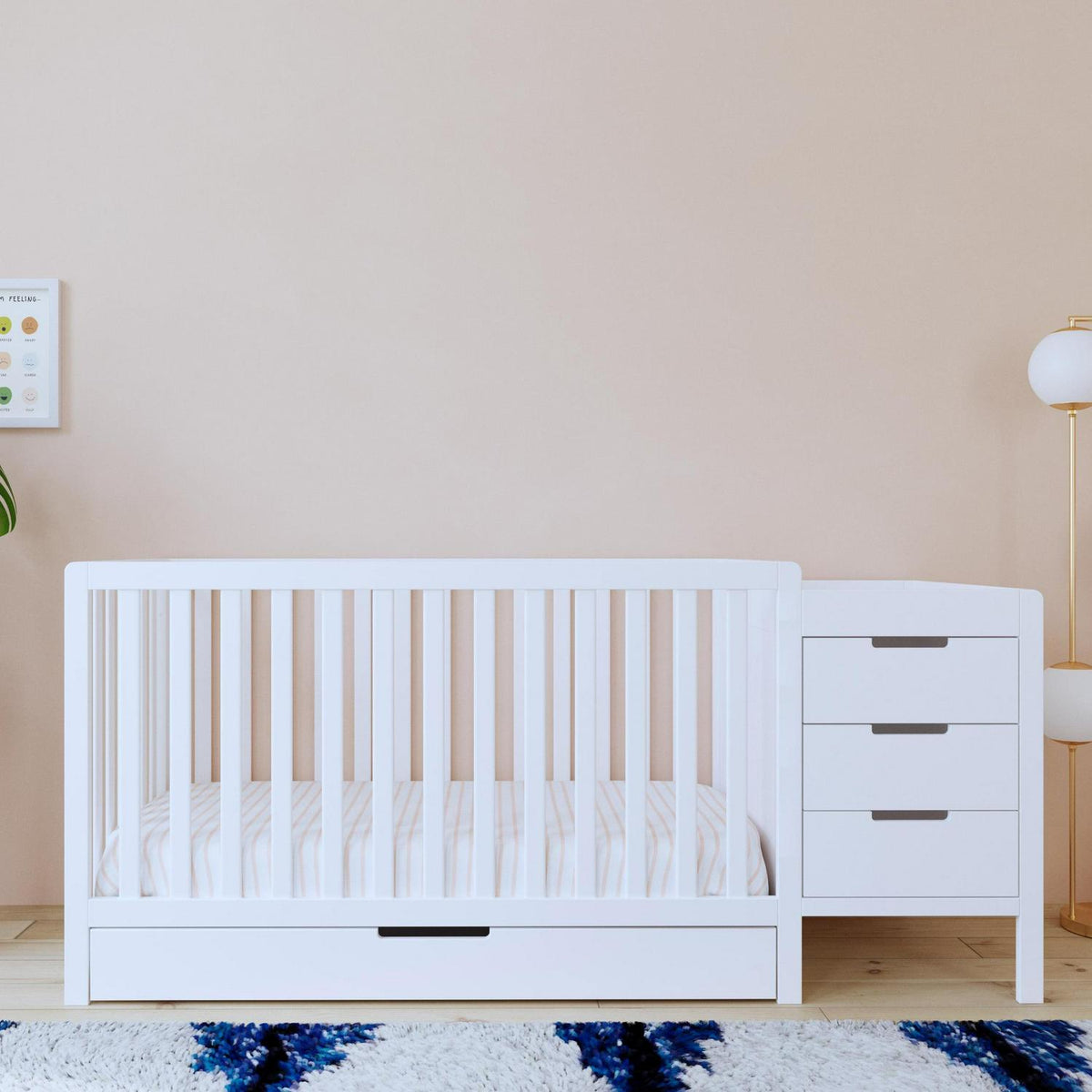 Carter - S by Davinci Colby 4 - in - 1 Convertible Crib & Changer Combo in White - Product image 2