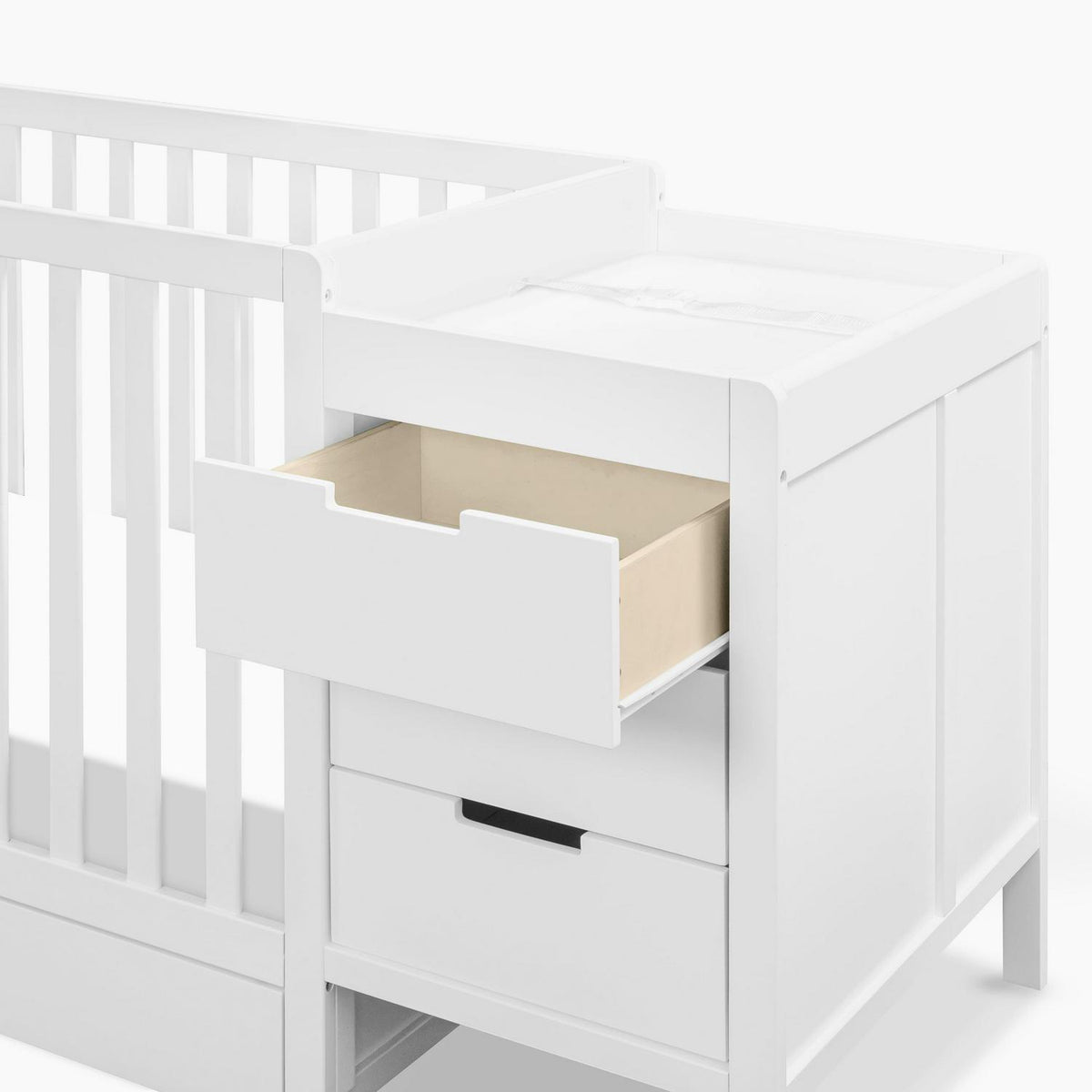 Carter - S by Davinci Colby 4 - in - 1 Convertible Crib & Changer Combo in White - Product image 7